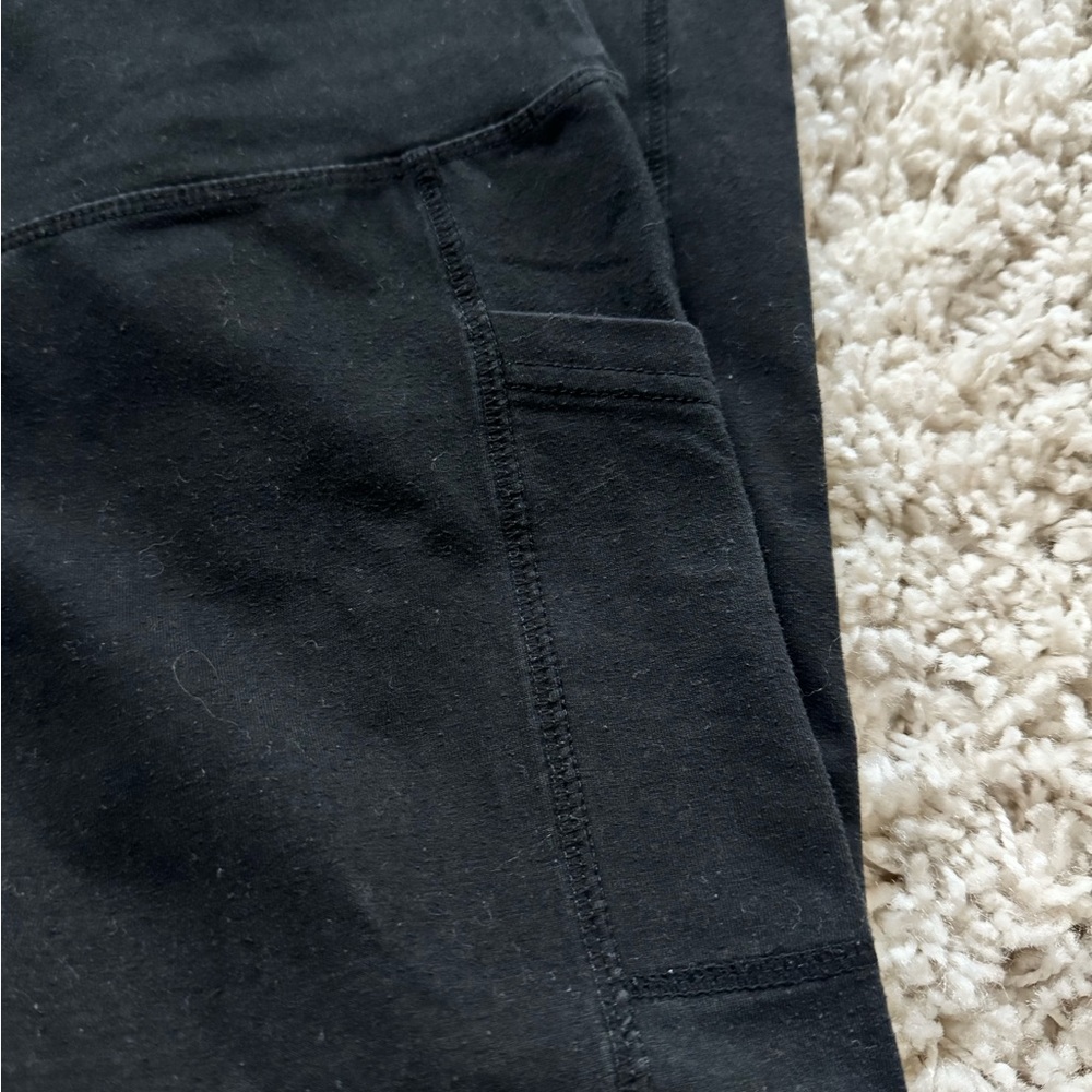 Super cute thick workout mesh, side, leg, see-through gym, black leggings - Picture 2 of 6